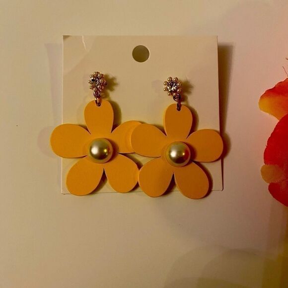 Thank you fashion earrings  - Picture 1 of 2